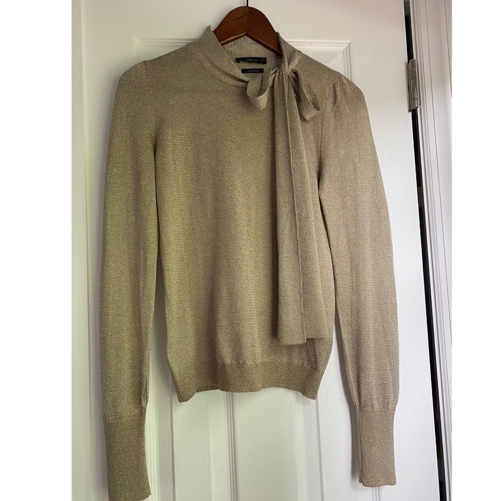 Zara Tie up turtle neck size Small